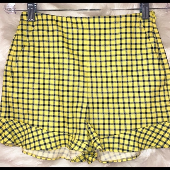 Zara Pants - Gingham print shorts